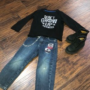 Koala Kik long sleeve shirt with a skull